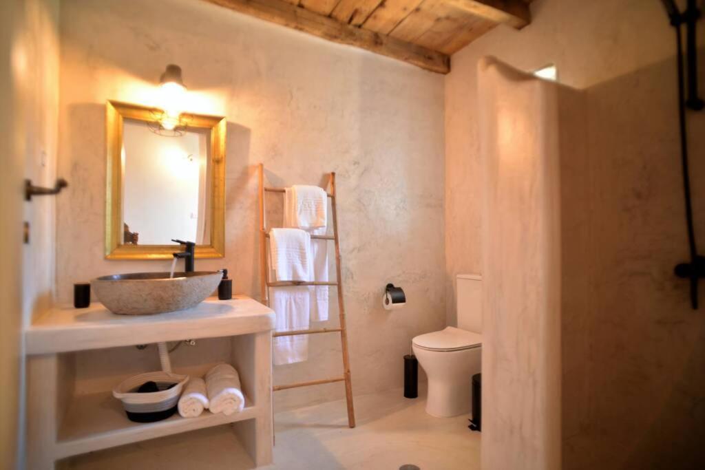 George Farmhouse Chrousa ภายนอก รูปภาพ