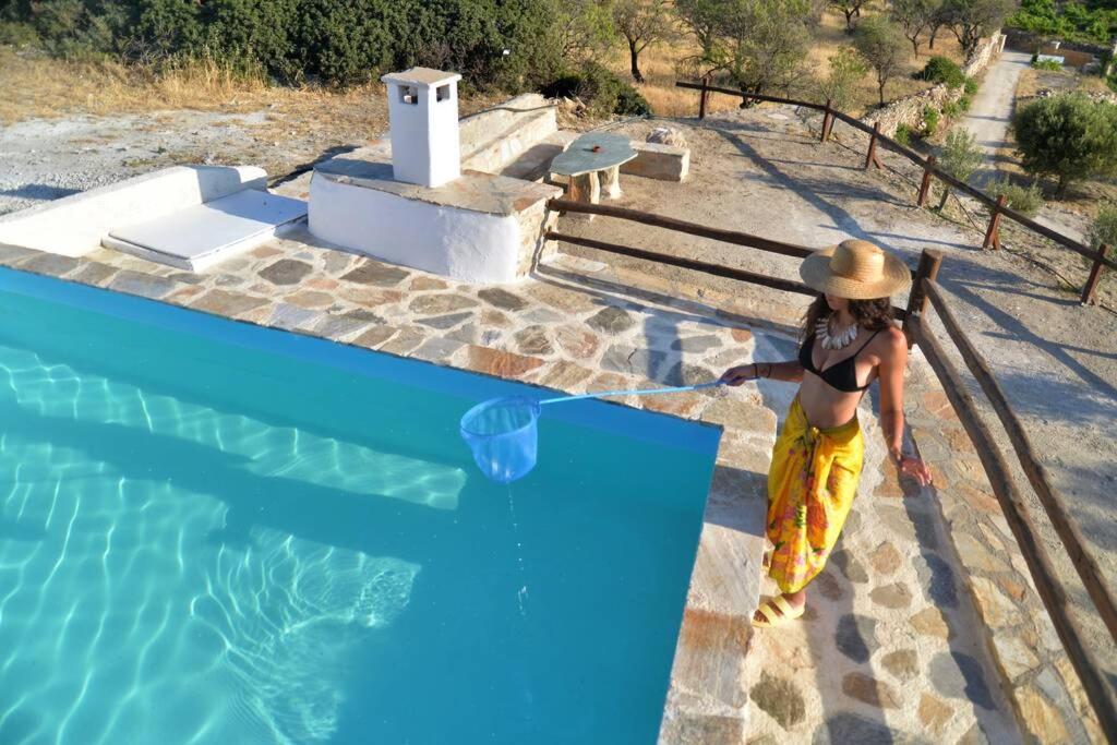 George Farmhouse Chrousa ภายนอก รูปภาพ