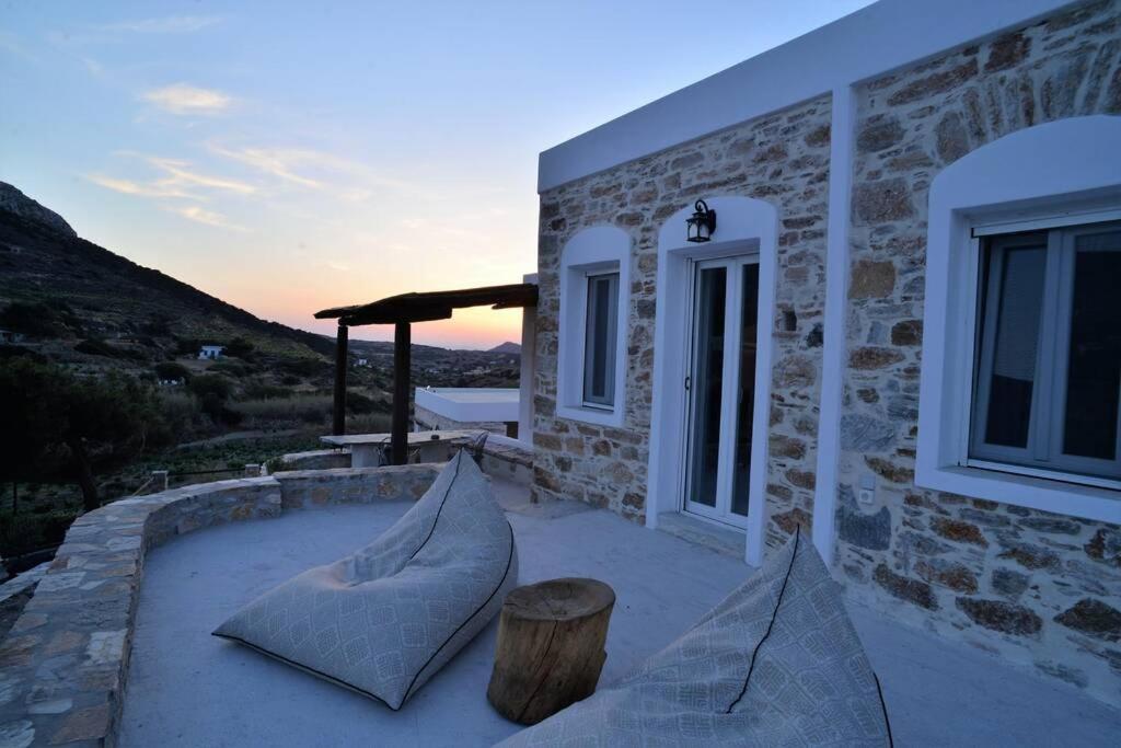 George Farmhouse Chrousa ภายนอก รูปภาพ