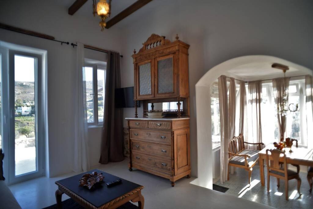 George Farmhouse Chrousa ภายนอก รูปภาพ